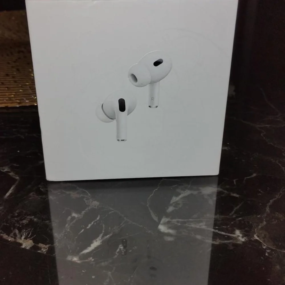 Wireless Earbuds with Charging Case - White